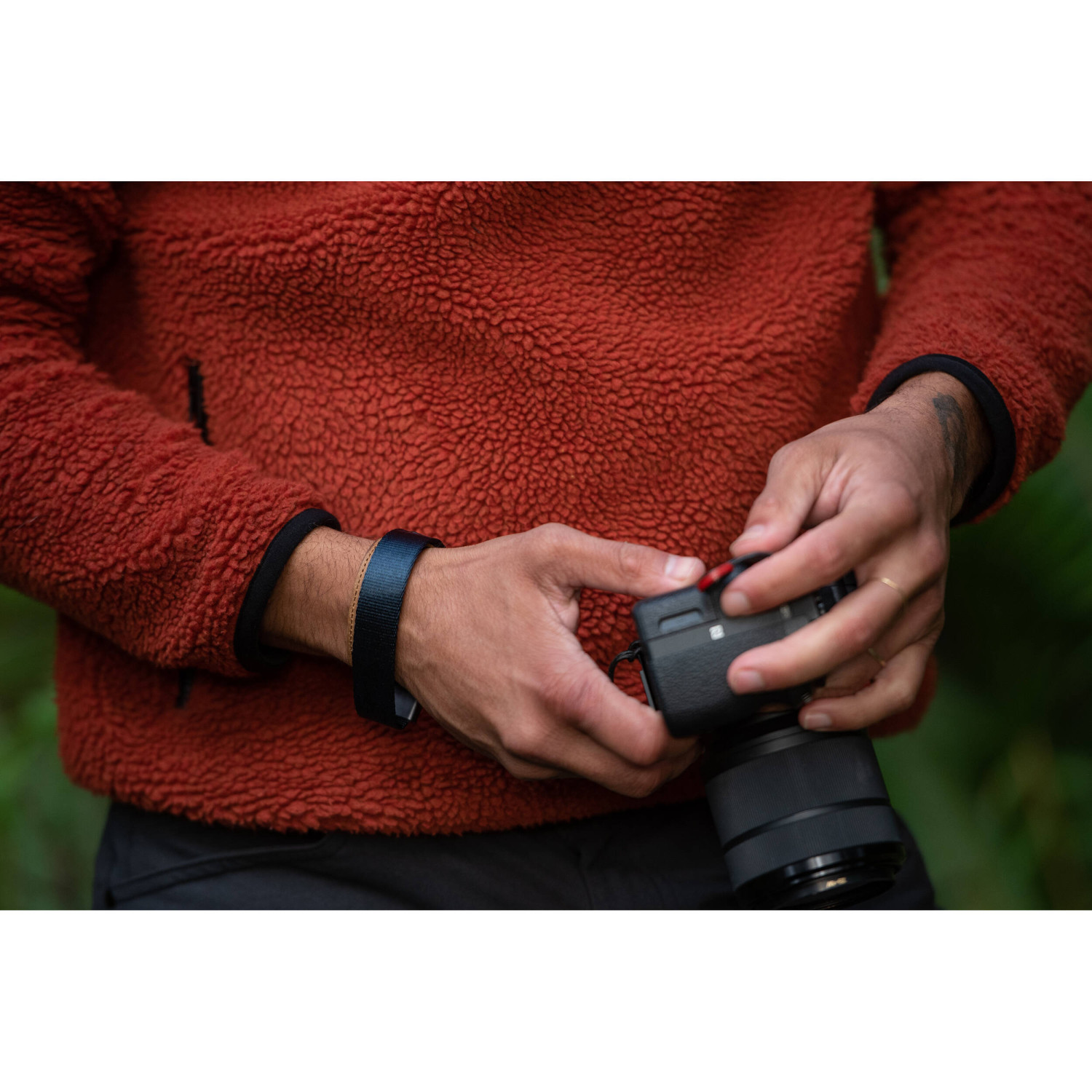 Dây đeo tay Peak Design Cuff - CF-AS-3 (Midnight Blue) | Nhập khẩu