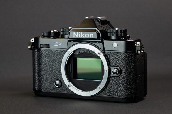 Máy ảnh Nikon ZF