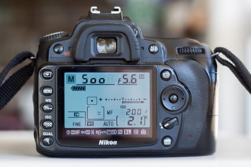 MÁY ẢNH NIKON D90