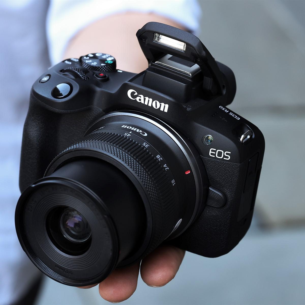 MÁY ẢNH CANON EOS R50 (ĐEN) KÈM LENS RF-S 18-45MM
