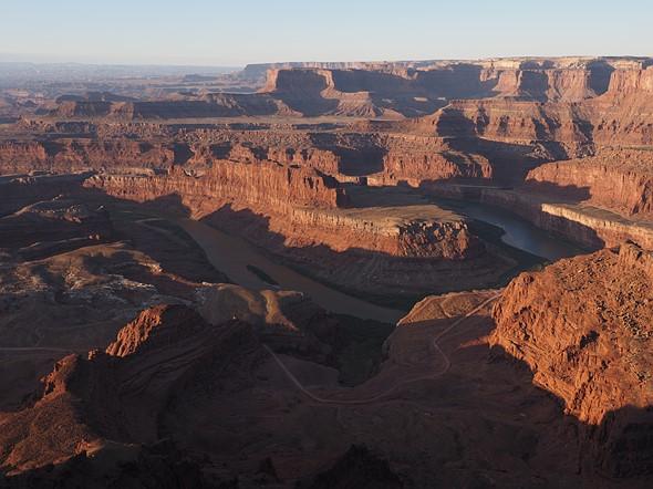 Máy Ảnh Olympus OM-D E-M5 Mark III Máy Ảnh Olympus OM-D E-M5 Mark III