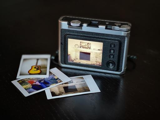 MÁY ẢNH FUJIFILM INSTAX MINI EVO (BLACK)