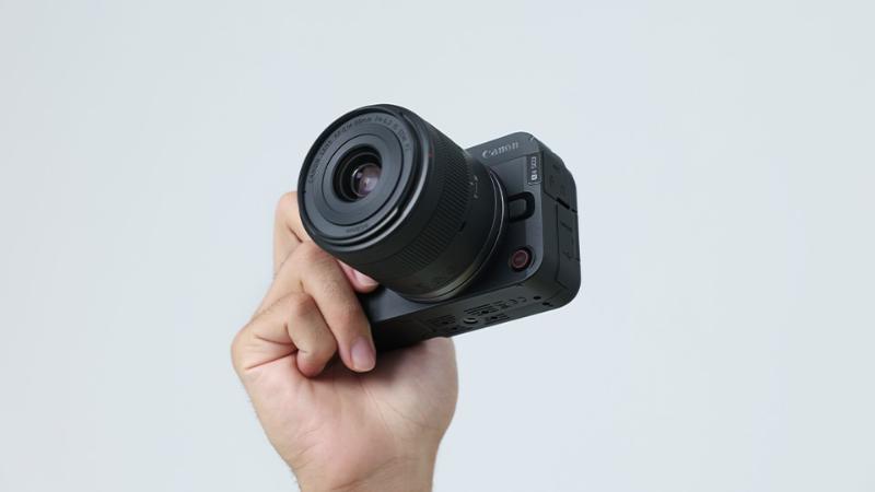 Máy Ảnh Canon EOS R50 V + Lens 14-30mm f/4-6.3 (Black) | Chính Hãng