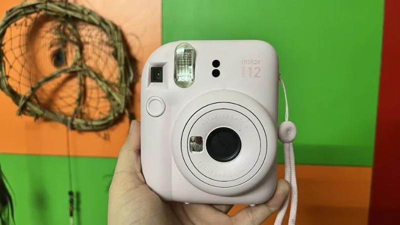 FUJIFILM INSTAX MINI 12 (MINT GREEN) – chính hãng FUJIFILM INSTAX MINI 12 (MINT GREEN) – chính hãng