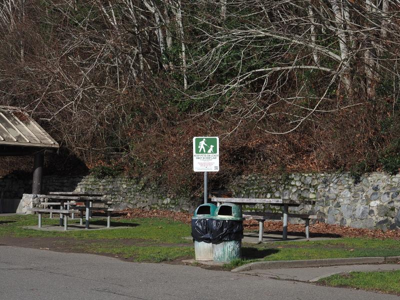 Máy ảnh OM-1 Mark II 12-40mm F2.8 PRO II Kit BLK Máy ảnh OM-1 Mark II 12-40mm F2.8 PRO II Kit BLK