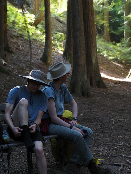 Máy ảnh OM SYSTEM OM-5 Mark II Body Sand Beige