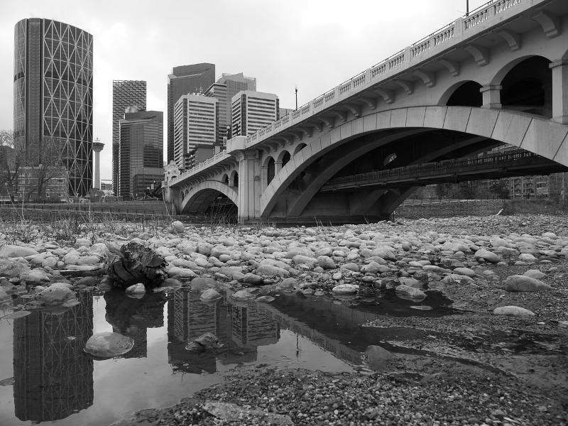 Máy ảnh OM-D E-M10 Mark IV 14-42mm EZ Kit Silver